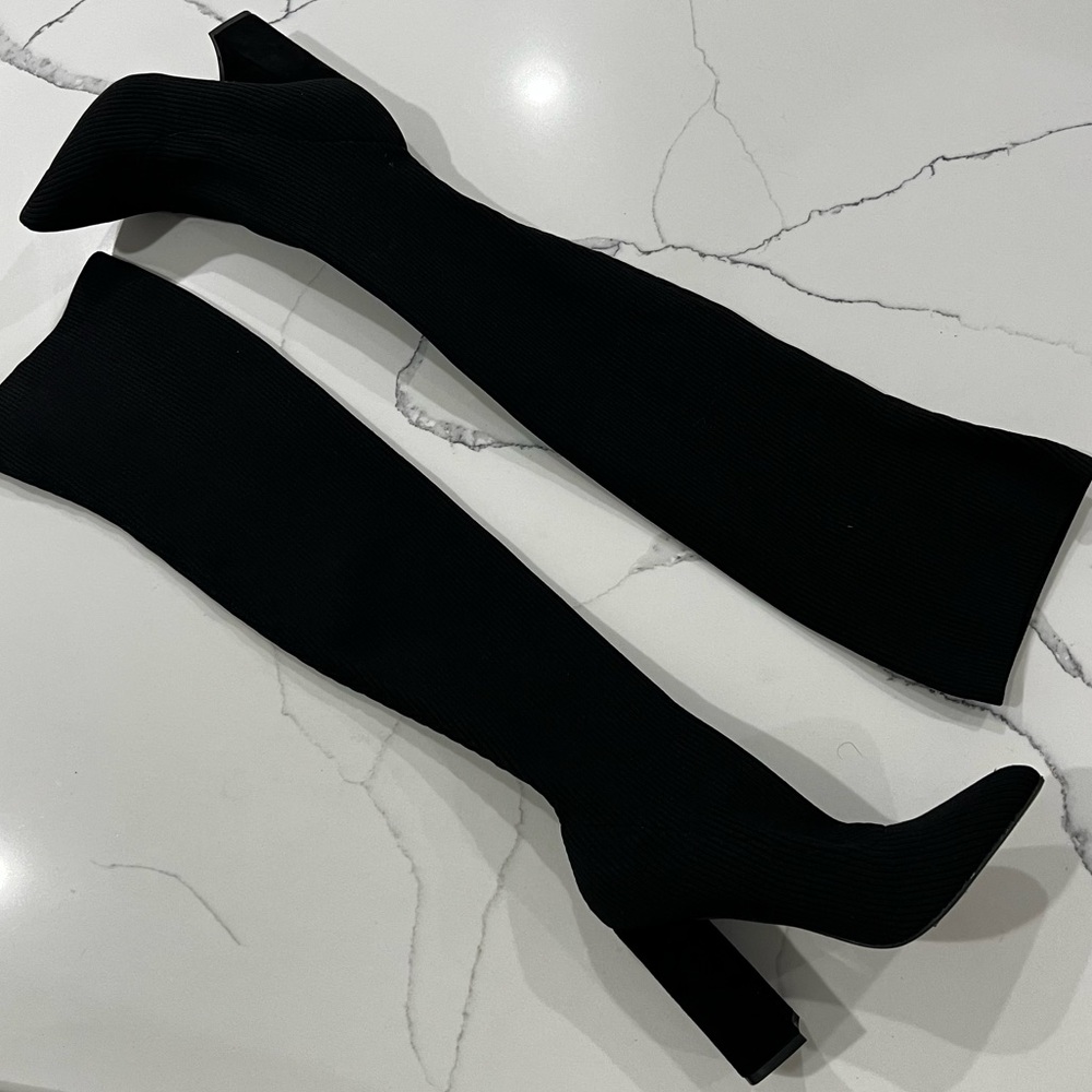 Forever21 black over the knee boots SIZE 6